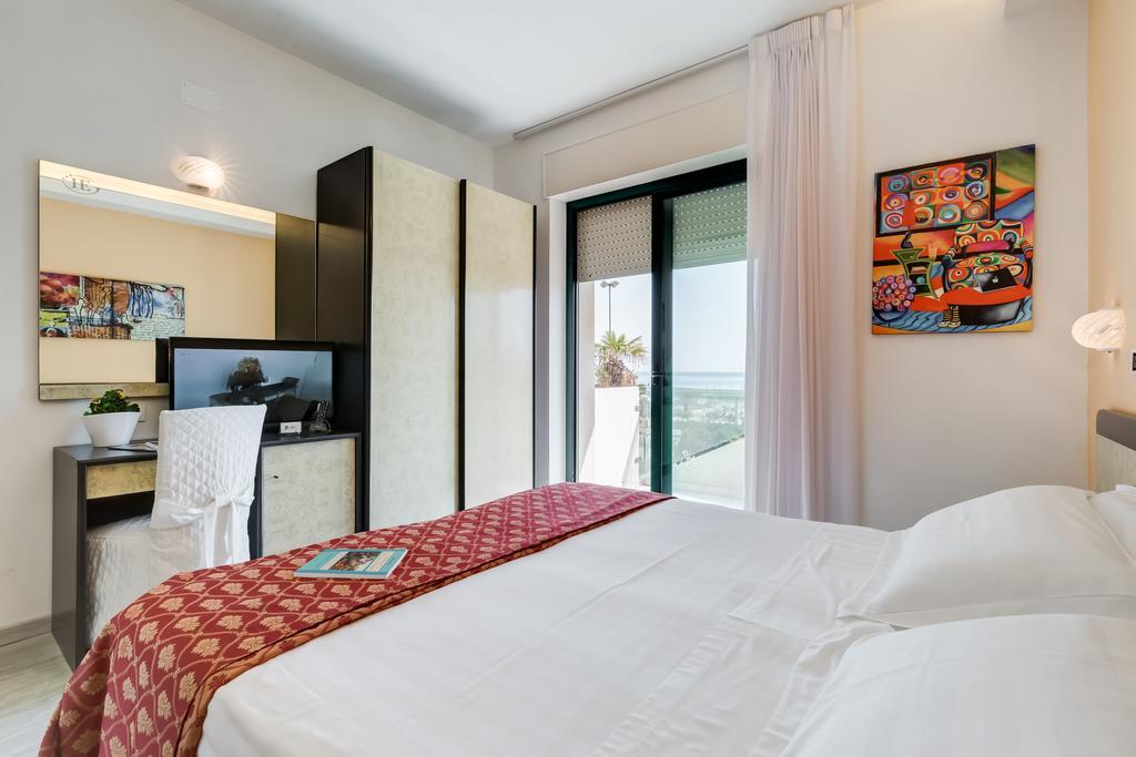 Hotel Europa Beach Village ジュリアノーヴァ 部屋 写真