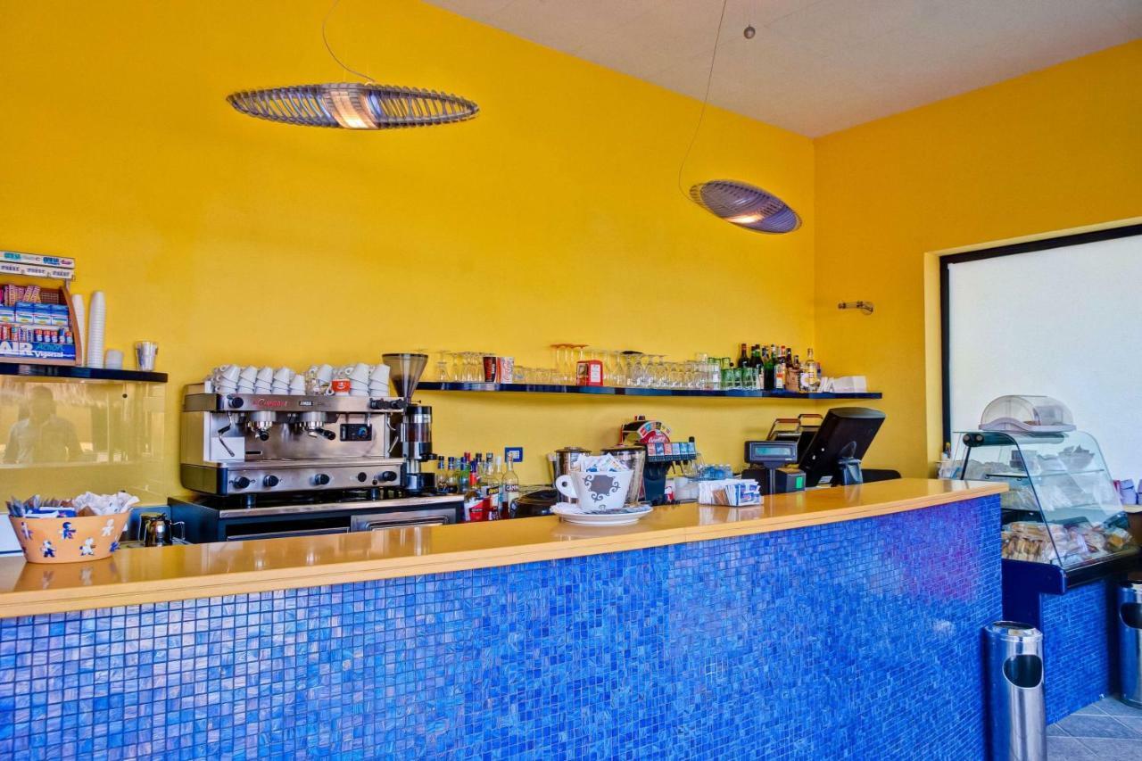 Hotel Europa Beach Village ジュリアノーヴァ エクステリア 写真
